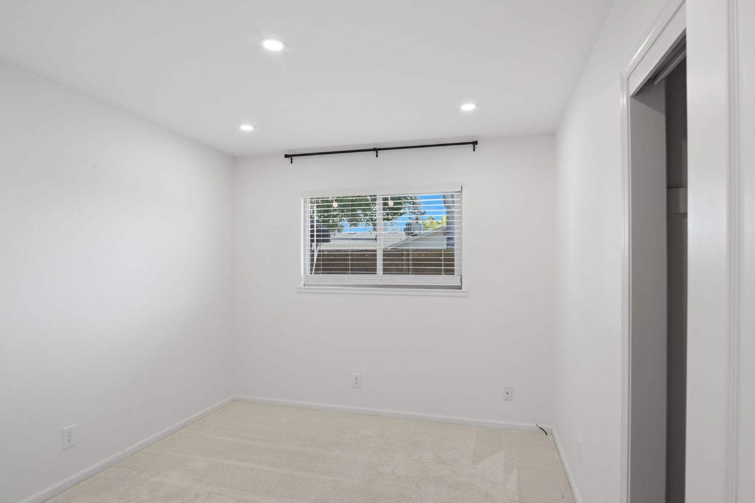 680 Sherri Way, Turlock, CA 95382