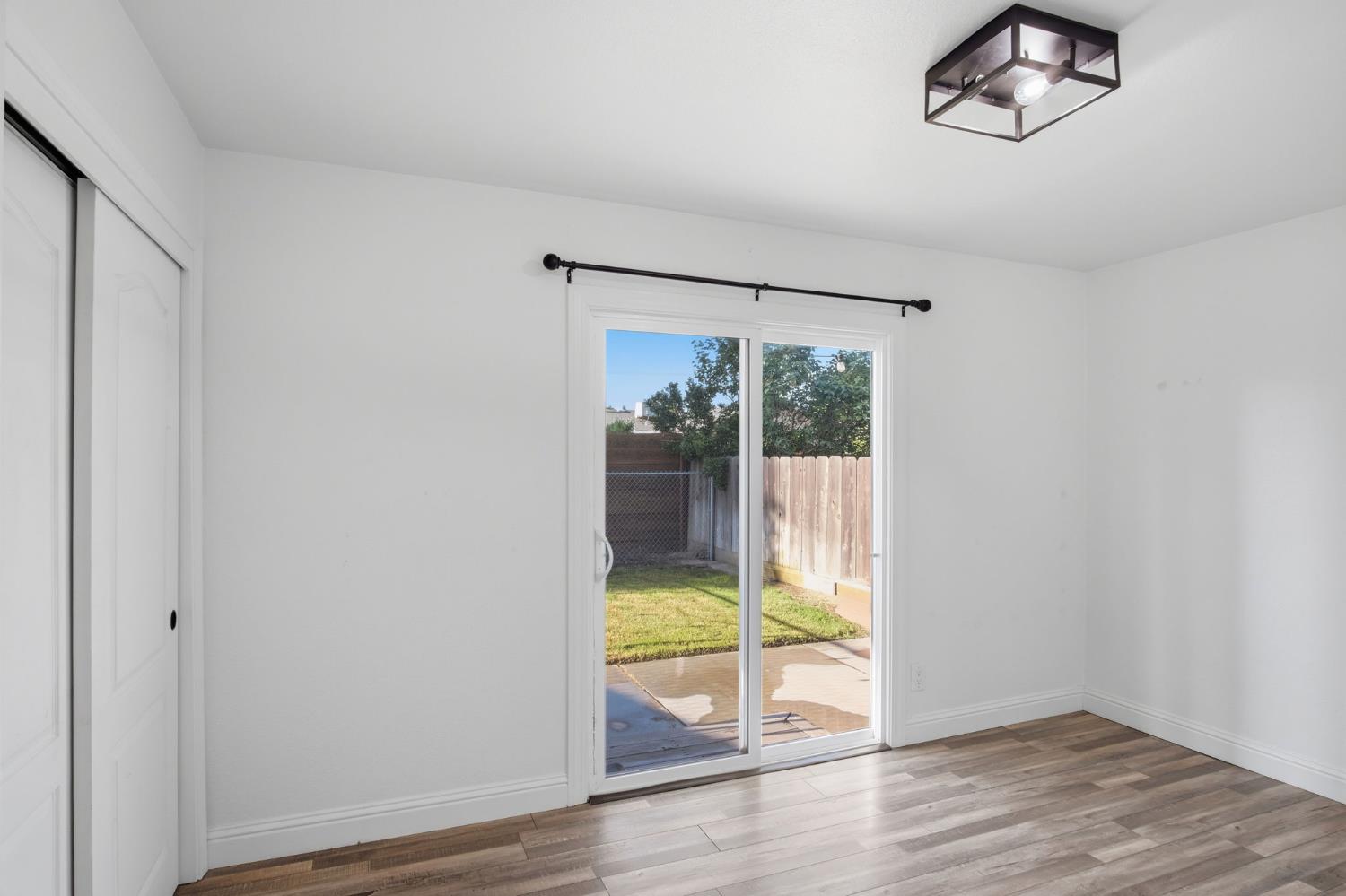 680 Sherri Way, Turlock, CA 95382