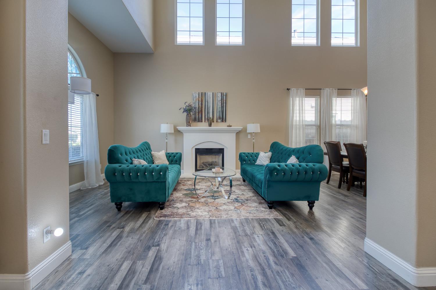 755 Branding Iron St, Oakdale, CA 95361