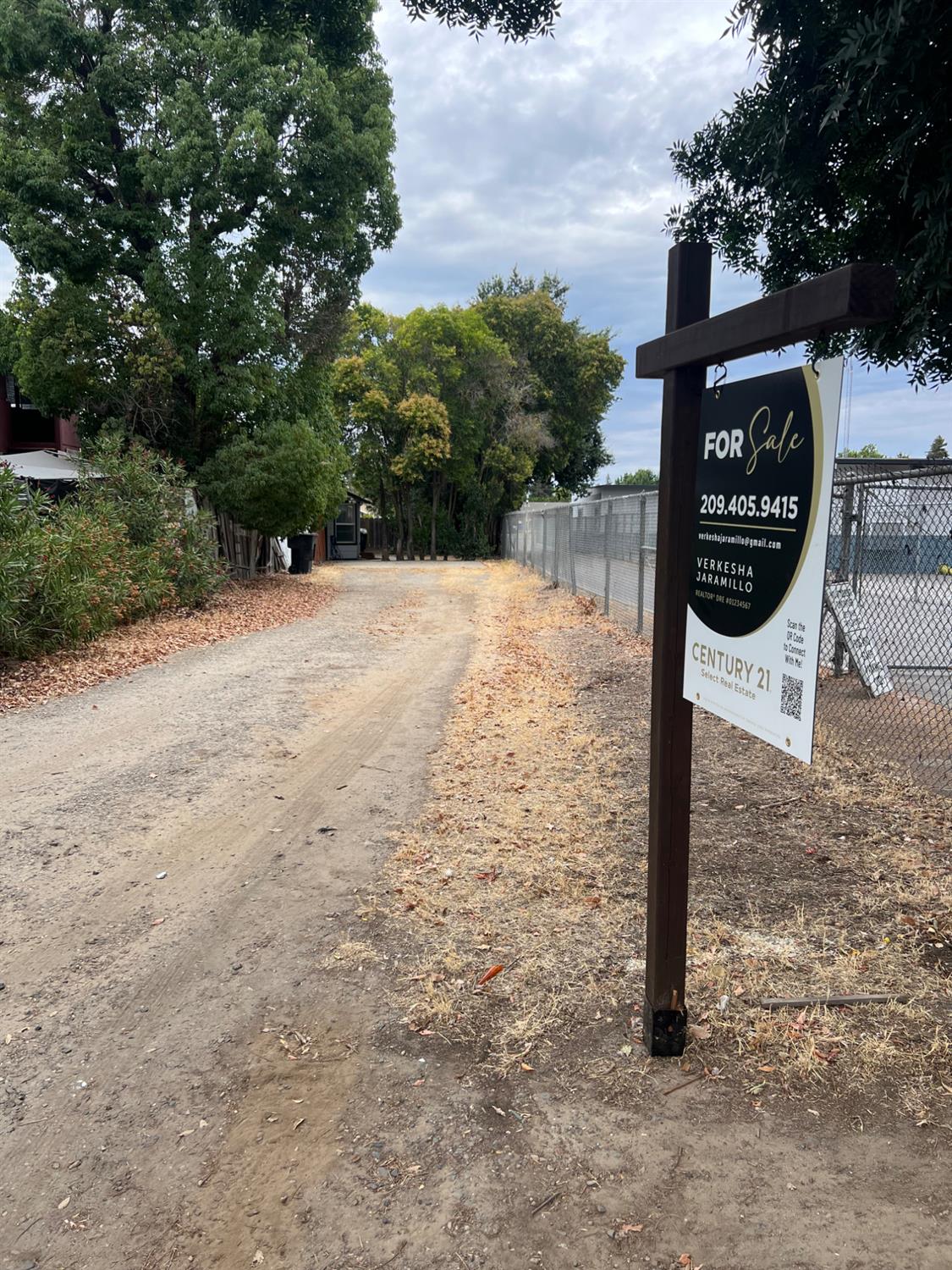 1213 Lucern Ave, Modesto, CA 95350