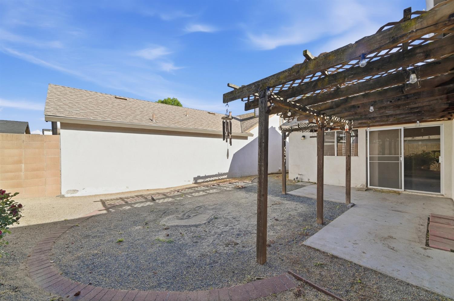 2037 Zeeland Ct, Modesto, CA 95356