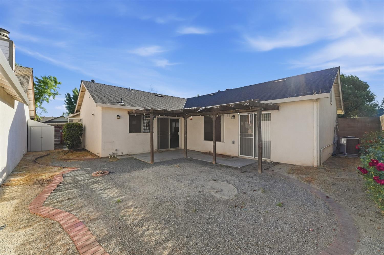 2037 Zeeland Ct, Modesto, CA 95356