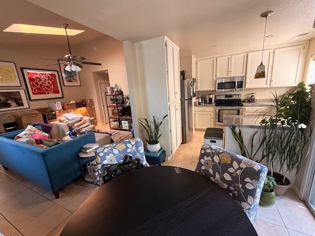 2924 Merle Ave, Modesto, CA 95355