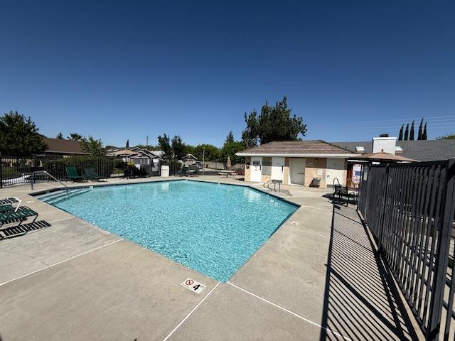 2924 Merle Ave, Modesto, CA 95355