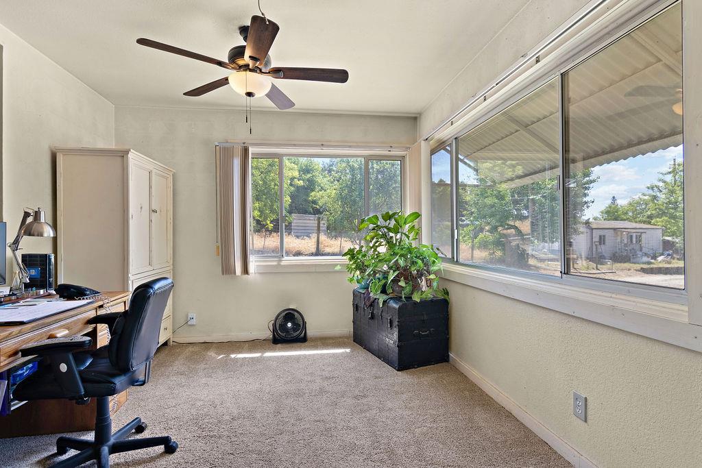 113 Orsi Rd, Oakdale, CA 95361