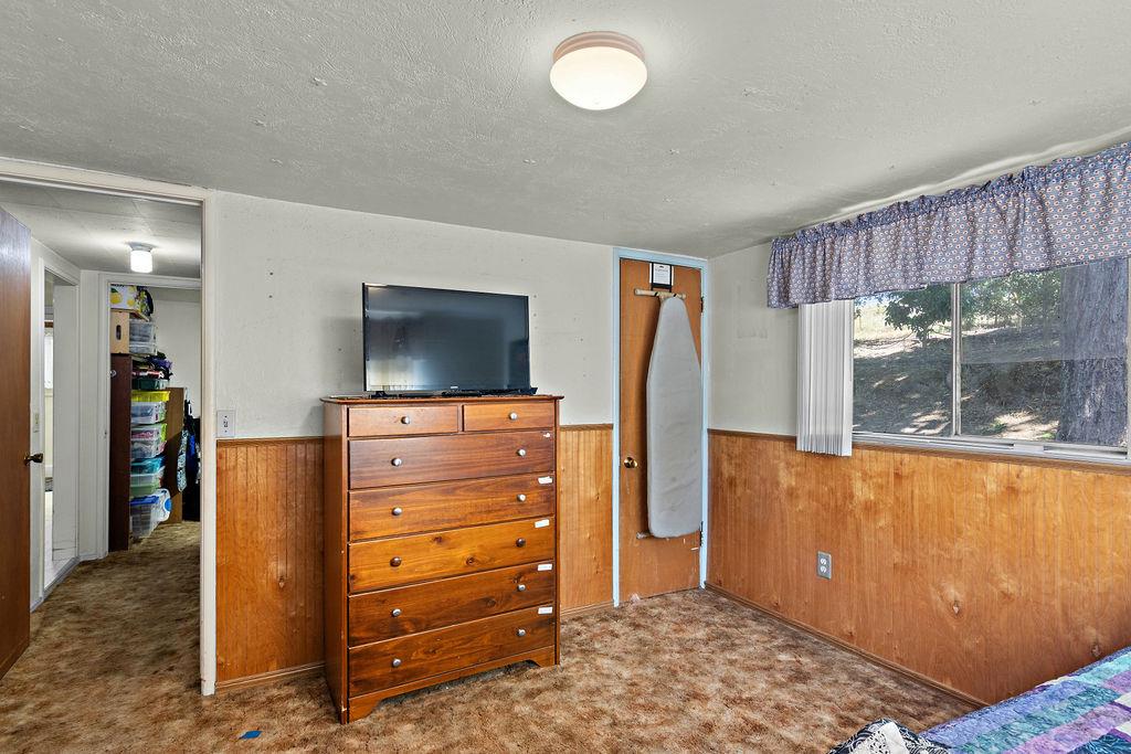 113 Orsi Rd, Oakdale, CA 95361