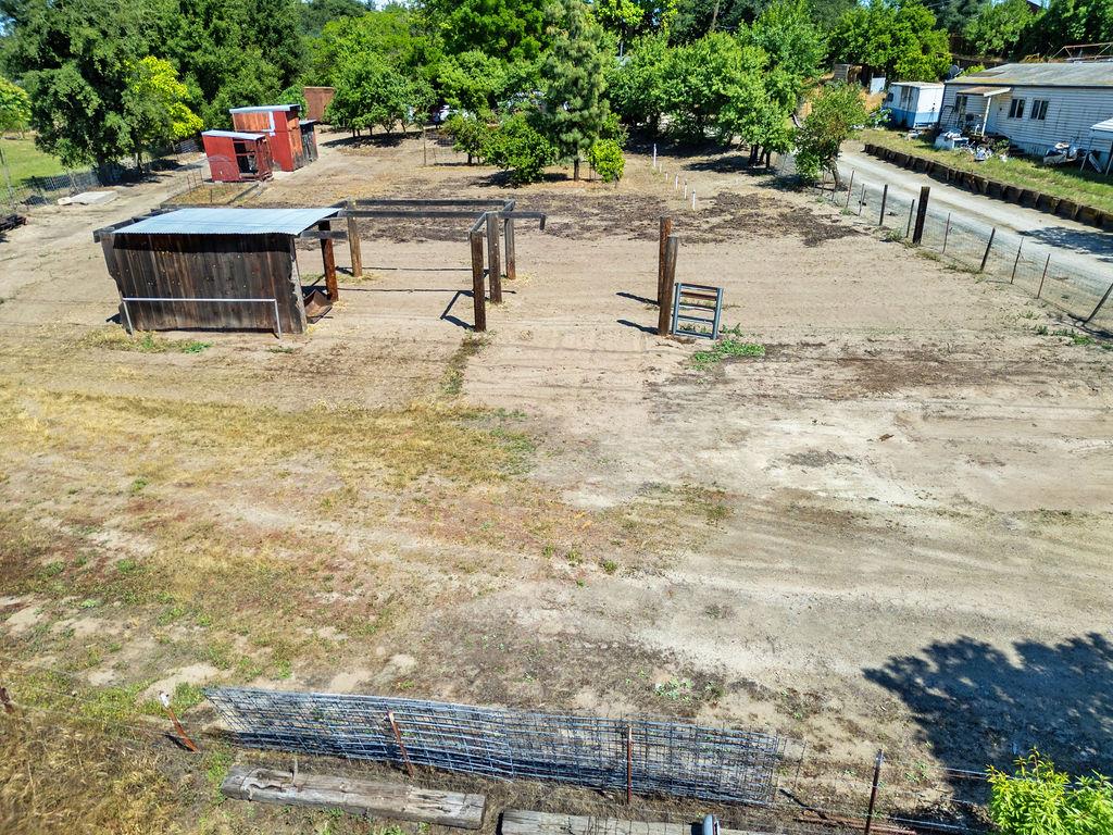 113 Orsi Rd, Oakdale, CA 95361