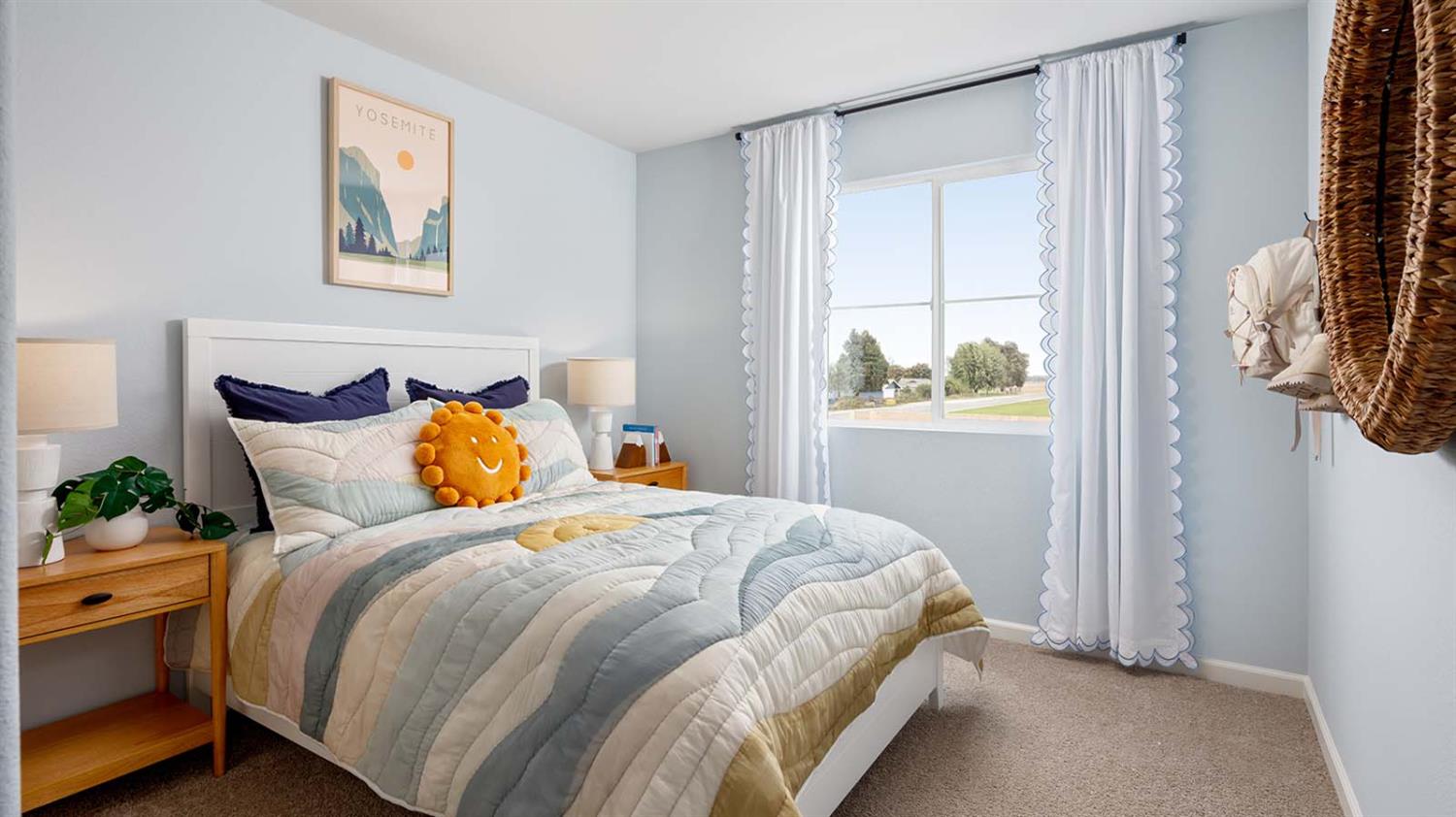 13180 Enid Dr, Waterford, CA 95386