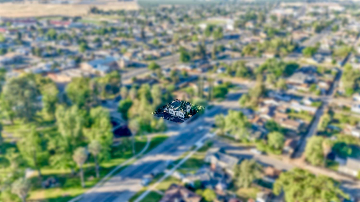 155 N 7th St, Chowchilla, CA 93610