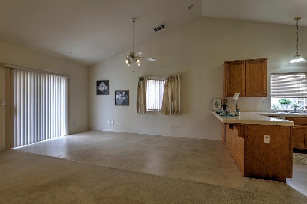 3732 Incline Way, Riverbank, CA 95367