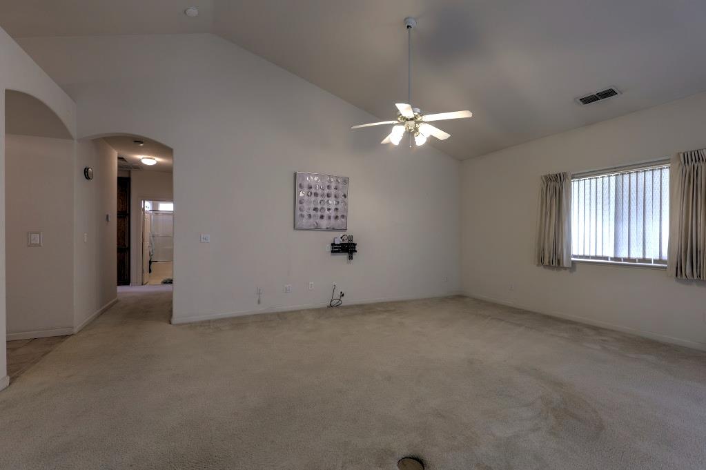 3732 Incline Way, Riverbank, CA 95367