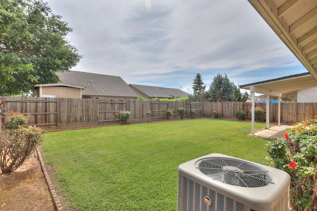 3732 Incline Way, Riverbank, CA 95367