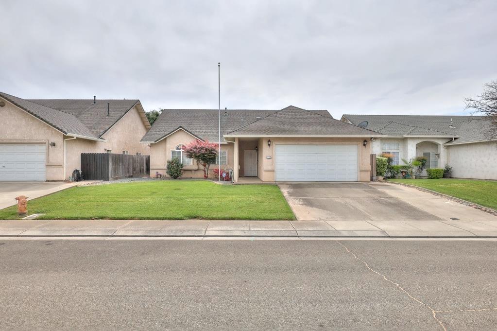 3732 Incline Way, Riverbank, CA 95367