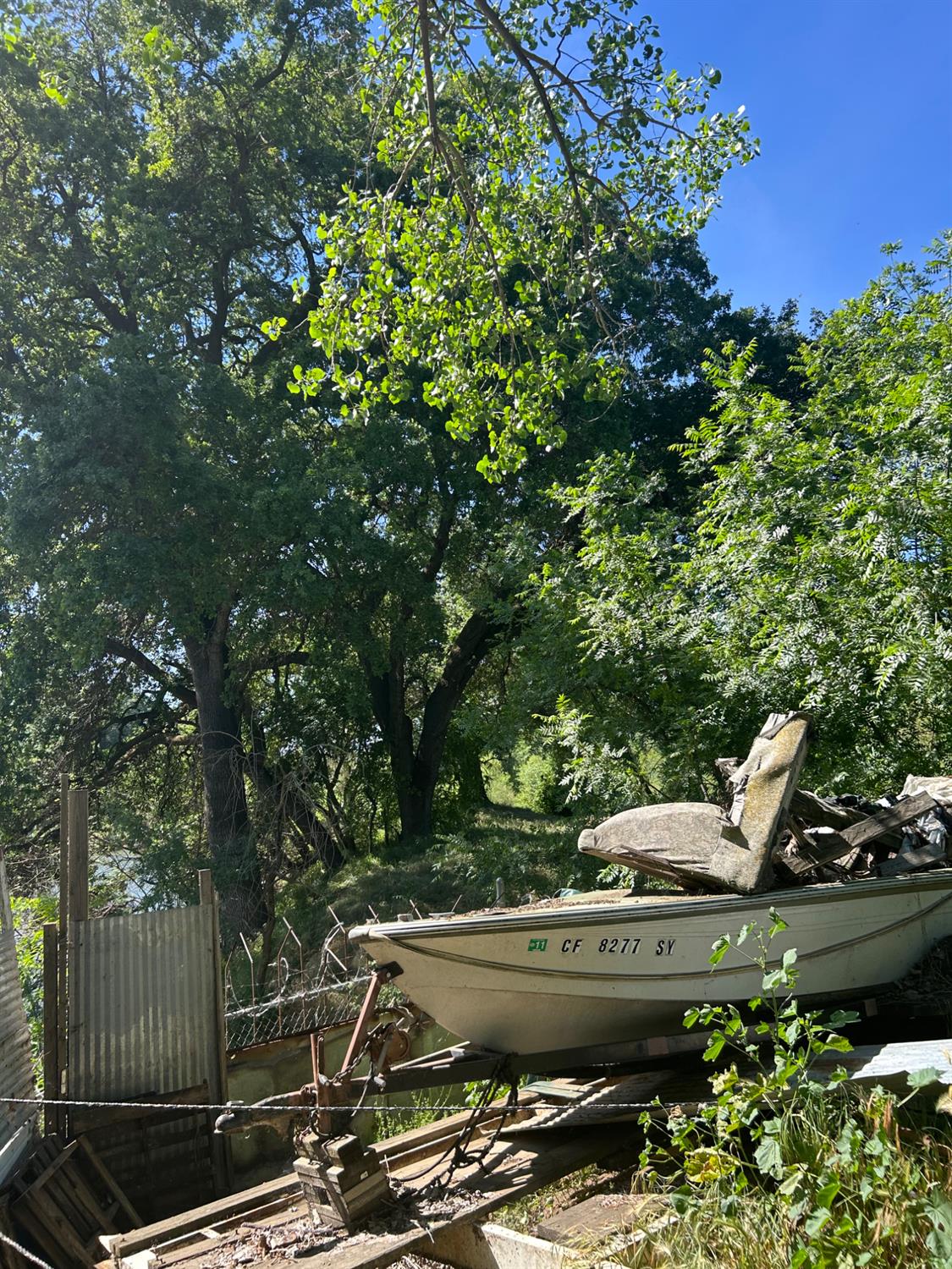 913 S Santa Cruz Ave, Modesto, CA 95354