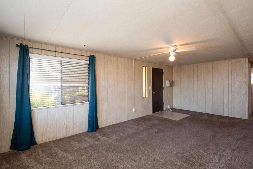 2505 Jackson Ave #179, Escalon, CA 95320