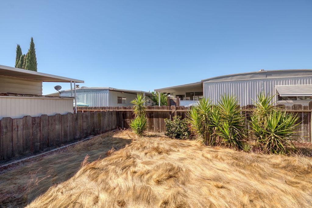 2505 Jackson Ave #179, Escalon, CA 95320