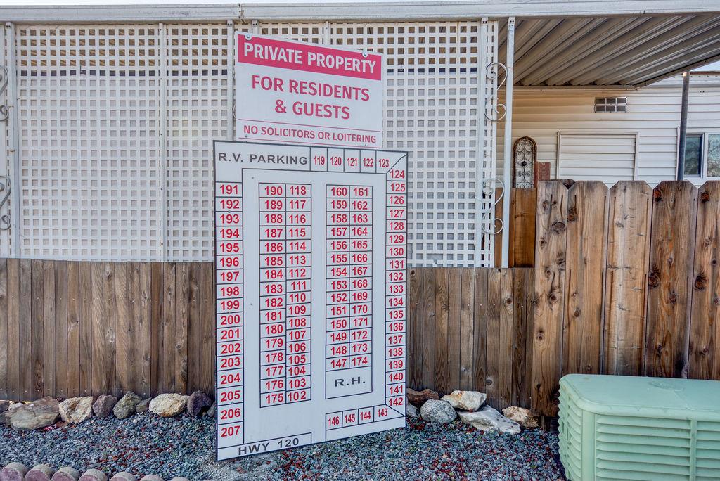 2505 Jackson Ave #179, Escalon, CA 95320