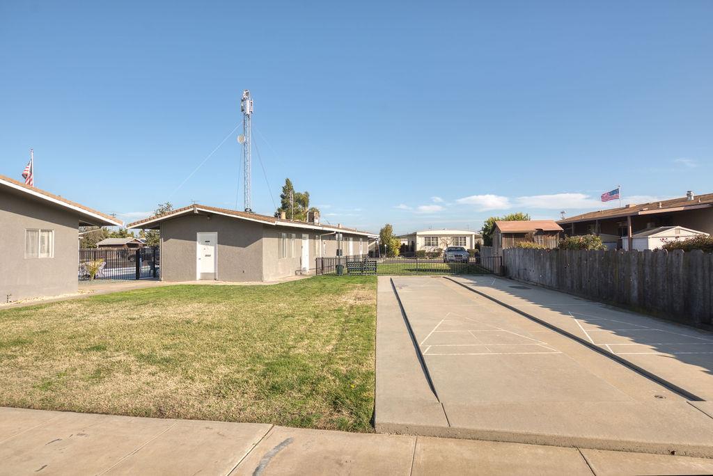 2505 Jackson Ave #179, Escalon, CA 95320