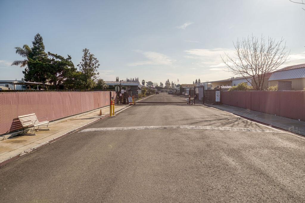 2505 Jackson Ave #179, Escalon, CA 95320