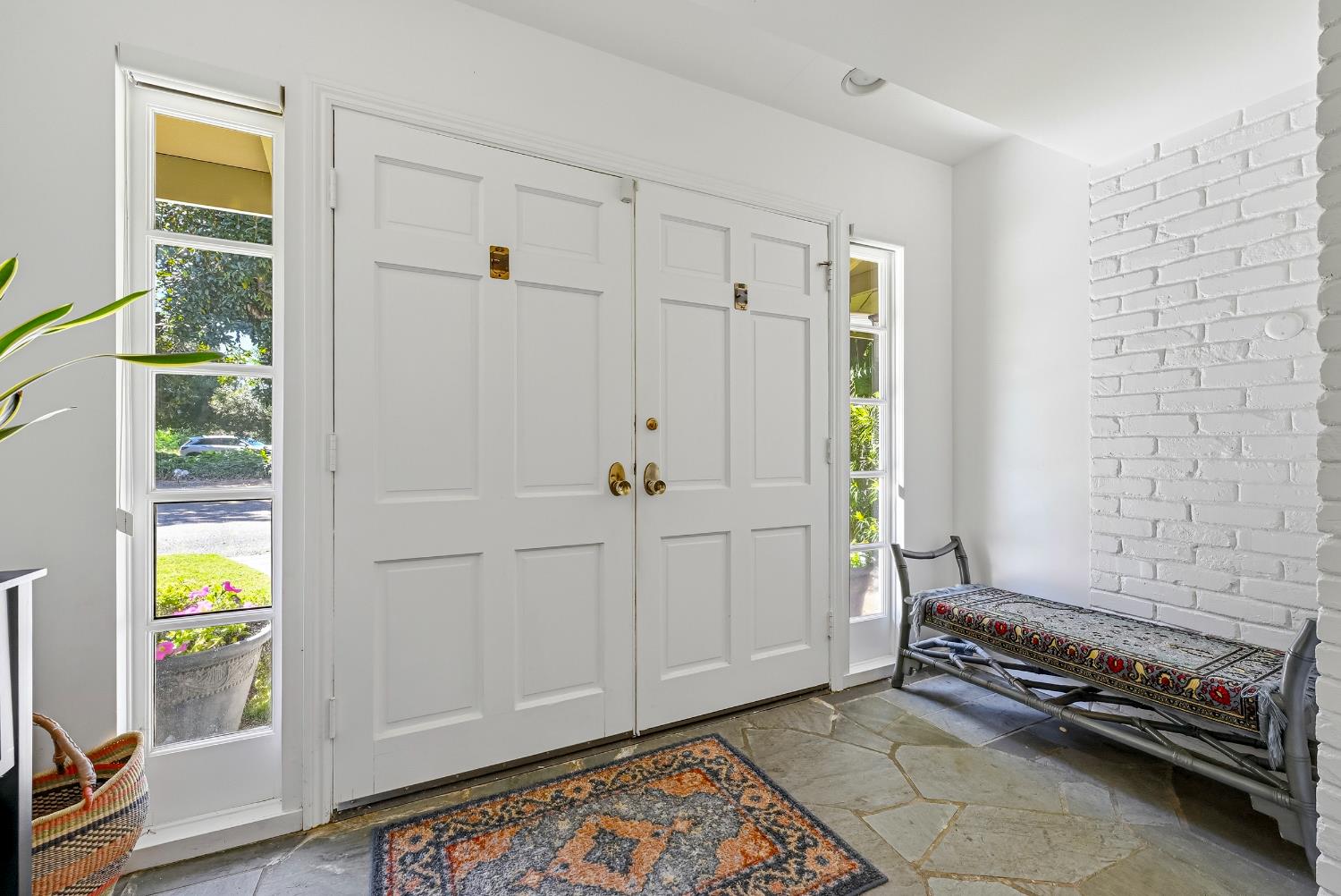 1035 E North Bear Creek Dr, Merced, CA 95340