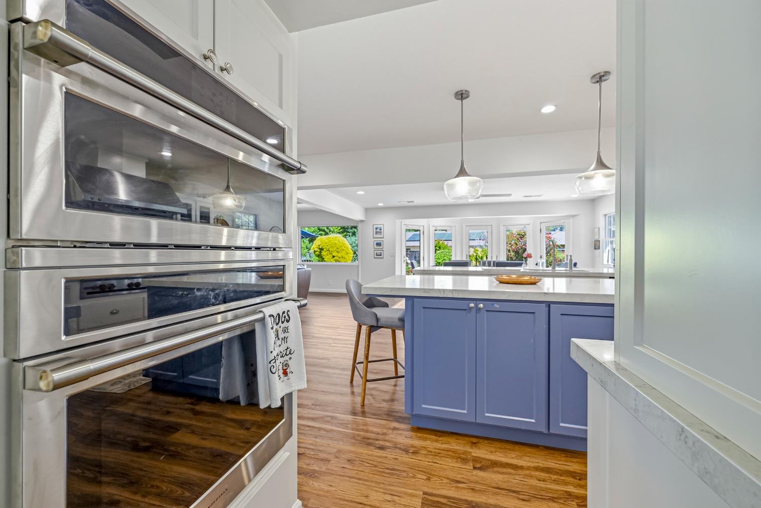 1035 E North Bear Creek Dr, Merced, CA 95340