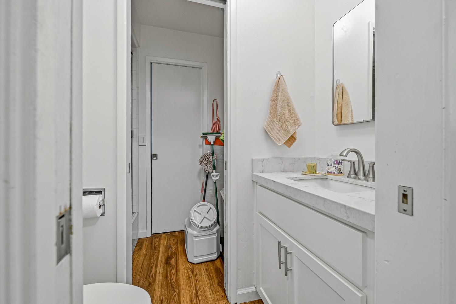 1035 E North Bear Creek Dr, Merced, CA 95340