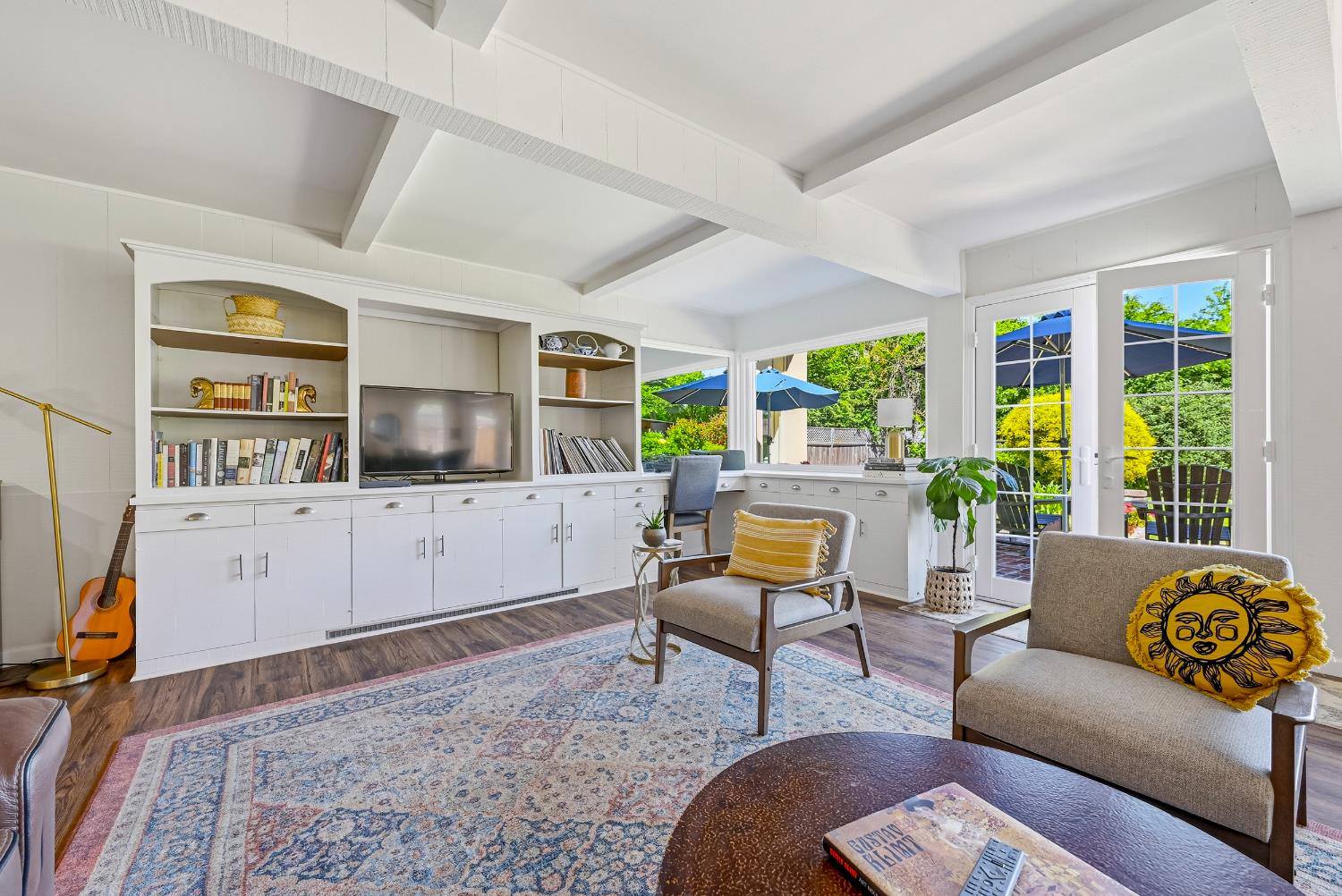 1035 E North Bear Creek Dr, Merced, CA 95340