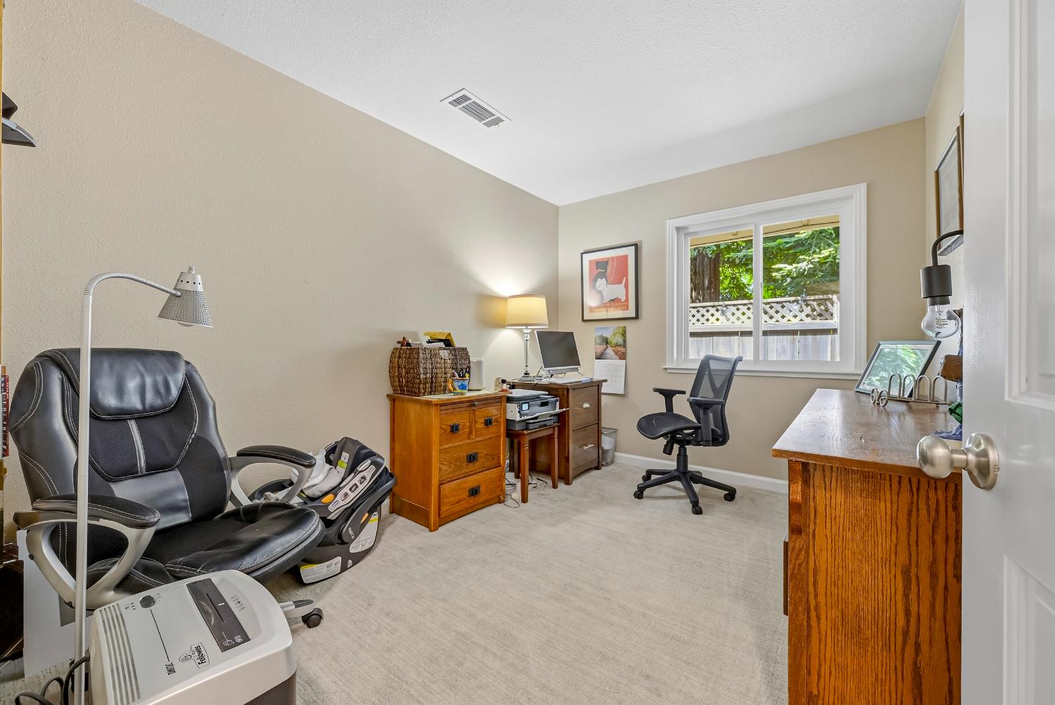 1035 E North Bear Creek Dr, Merced, CA 95340