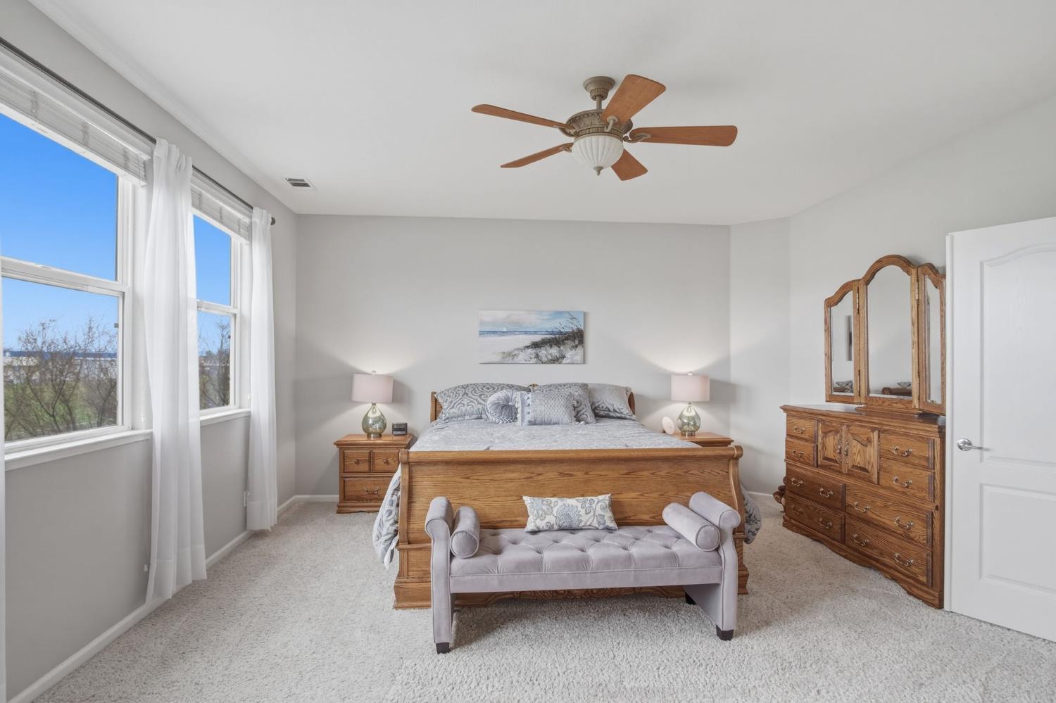 2117 B Vincent Ave, Hughson, CA 95326