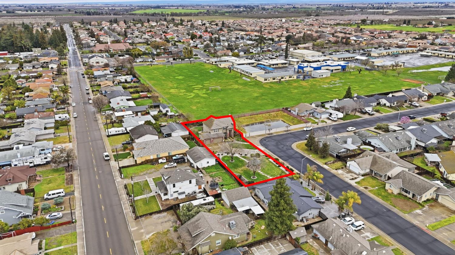 2117 B Vincent Ave, Hughson, CA 95326