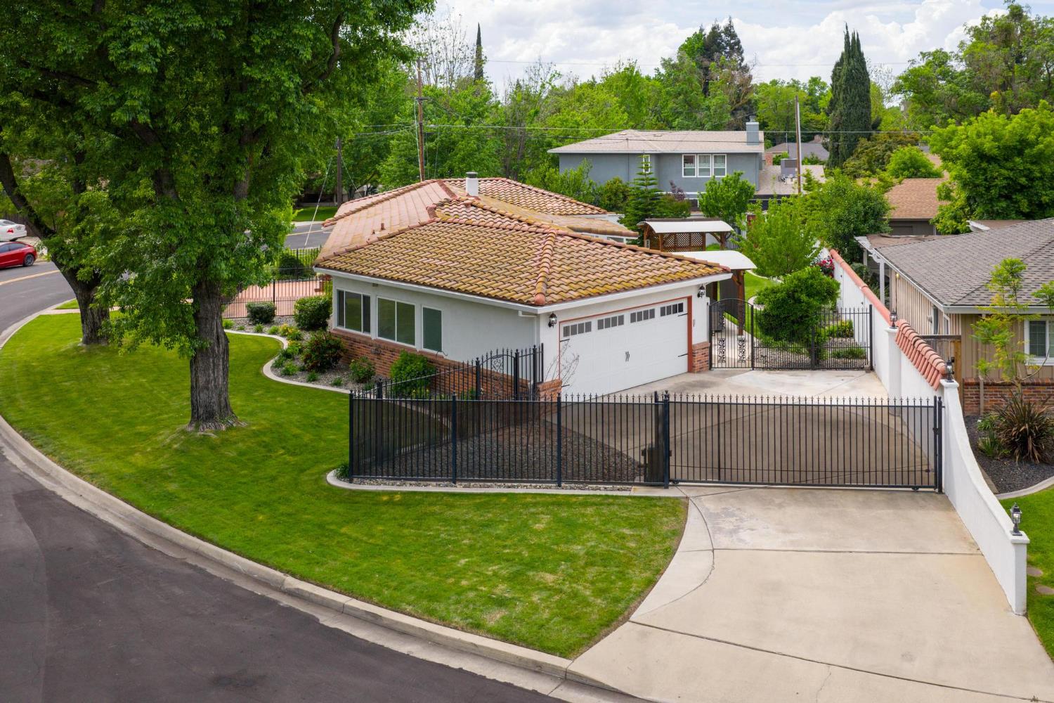 1021 Stanford Ave, Modesto, CA 95350