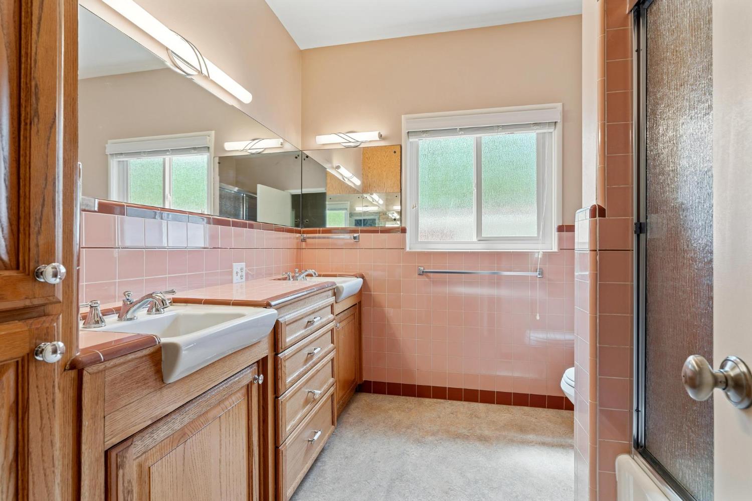 1021 Stanford Ave, Modesto, CA 95350