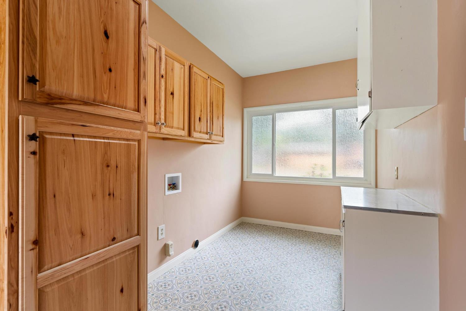 1021 Stanford Ave, Modesto, CA 95350