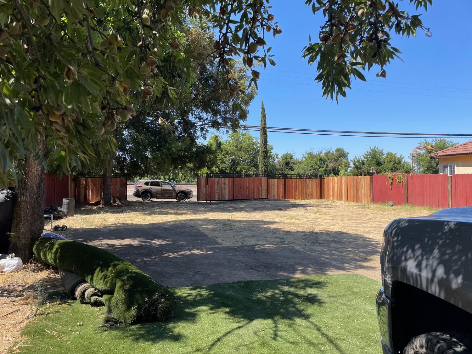 2330 Main St, Escalon, CA 95320