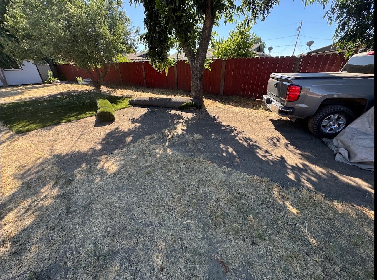 2330 Main St, Escalon, CA 95320