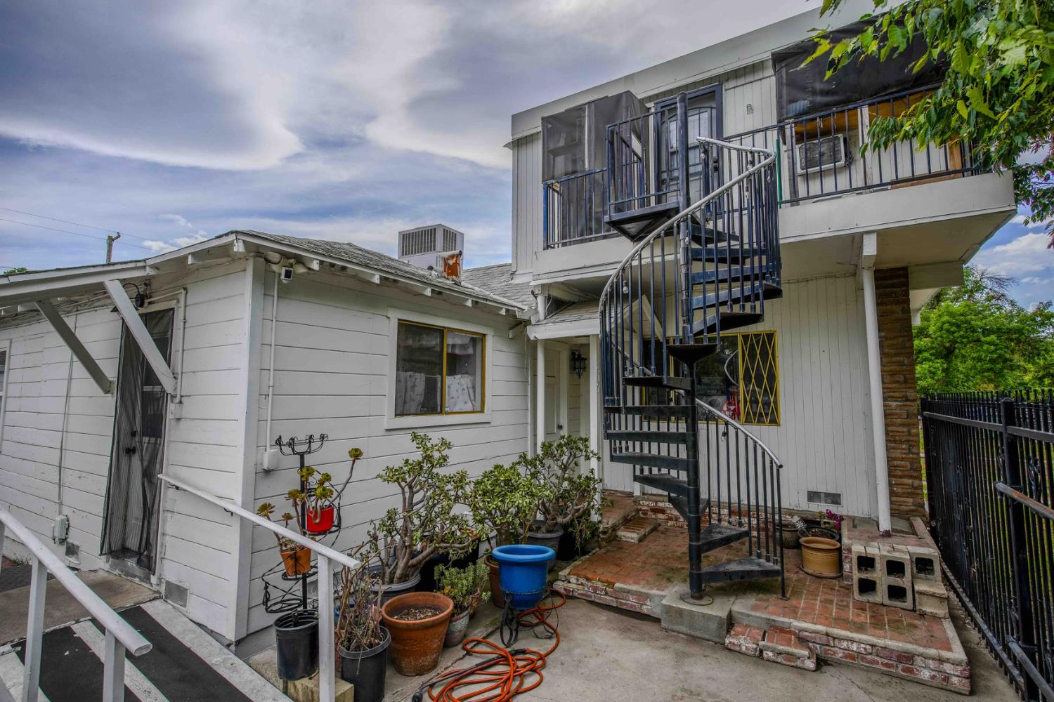 417 Maple St, Modesto, CA 95351