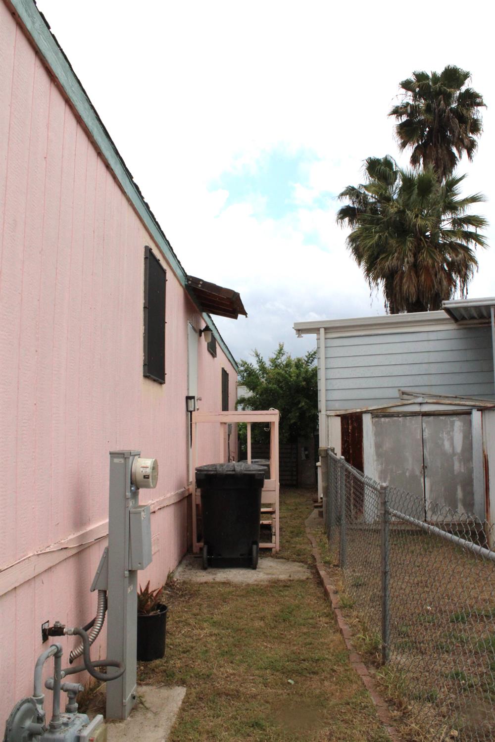 900 Old Stockton #124, Oakdale, CA 95361