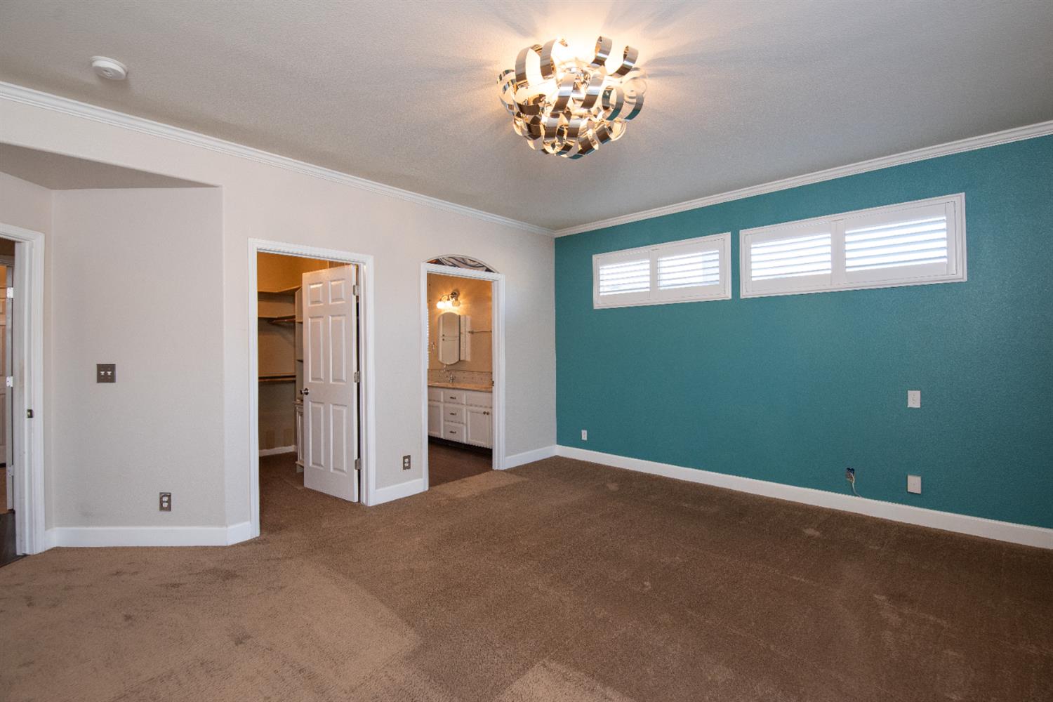 3601 Chant Dr, Modesto, CA 95355