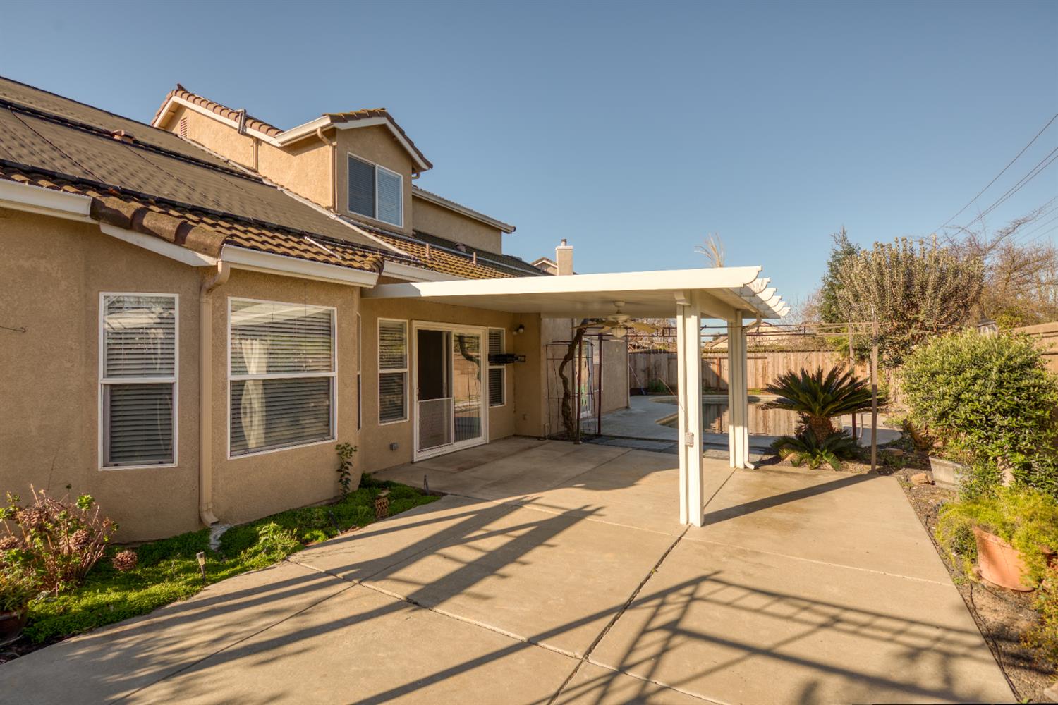 3601 Chant Dr, Modesto, CA 95355