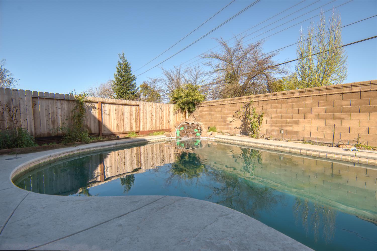 3601 Chant Dr, Modesto, CA 95355