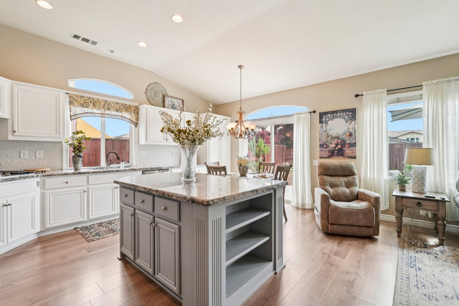 164 Legacy St, Manteca, CA 95337