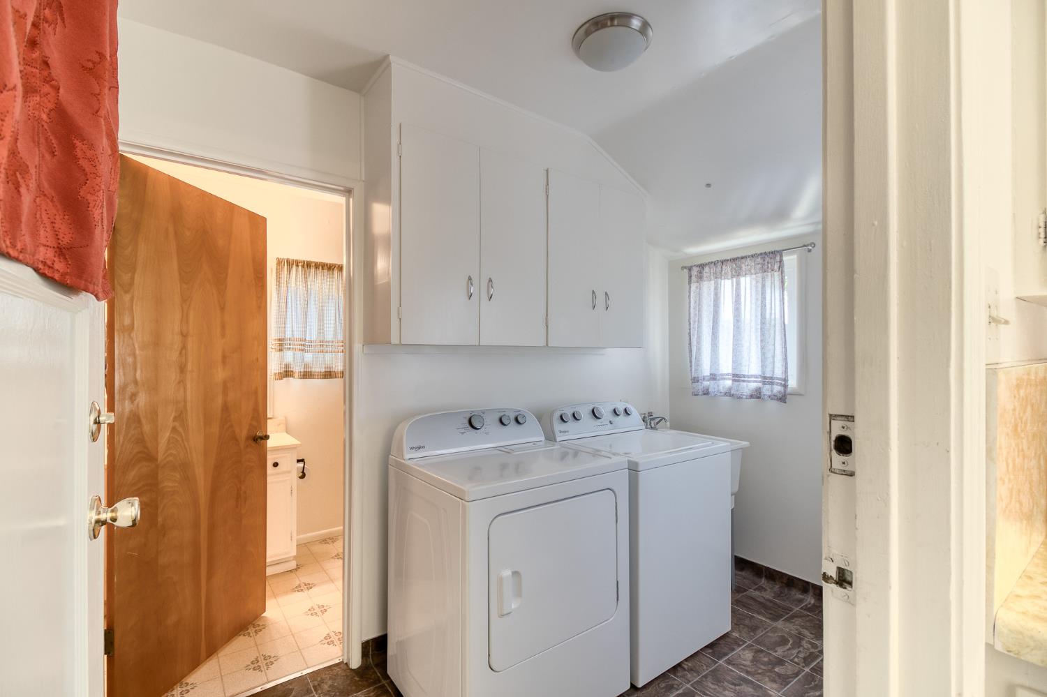 1612 Waverly Dr, Modesto, CA 95358