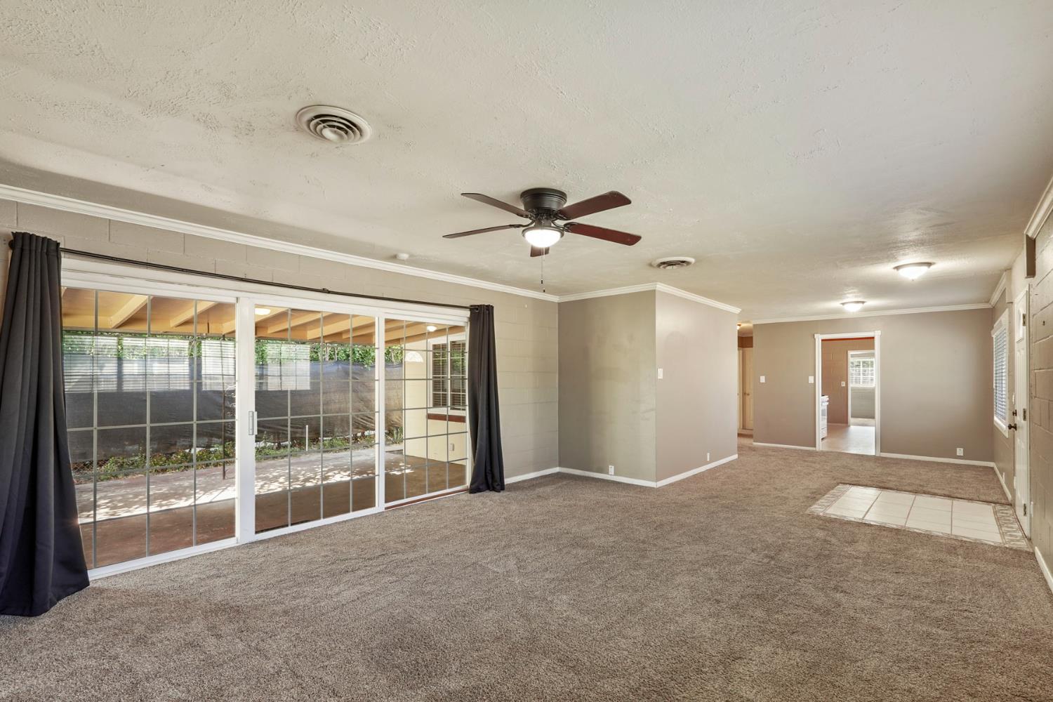 281 Lambuth Ave, Oakdale, CA 95361