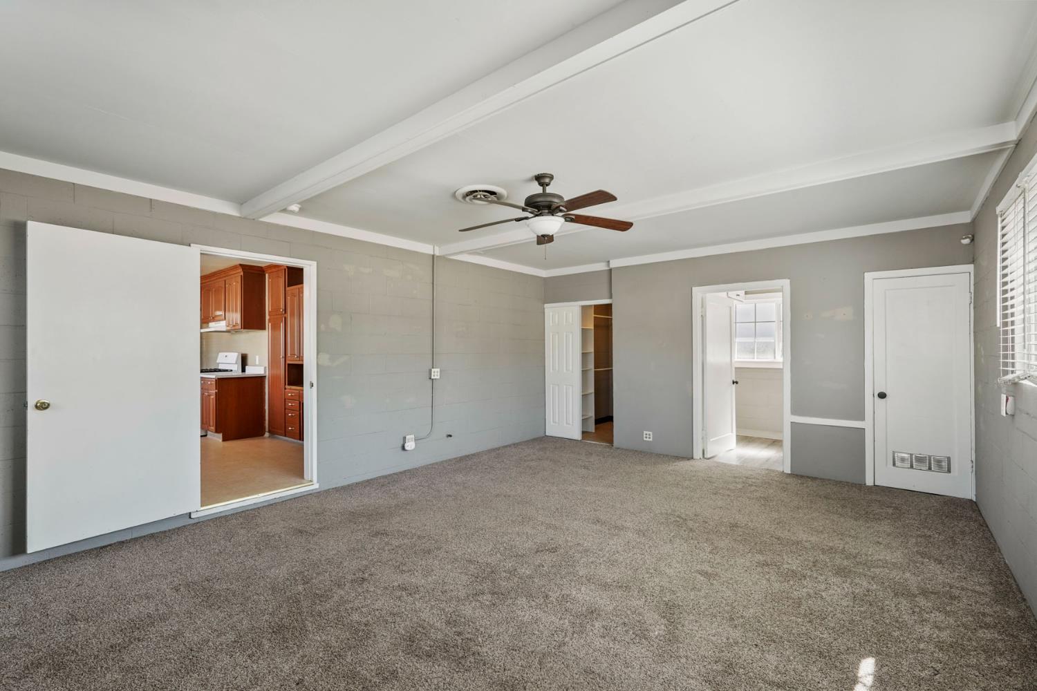 281 Lambuth Ave, Oakdale, CA 95361