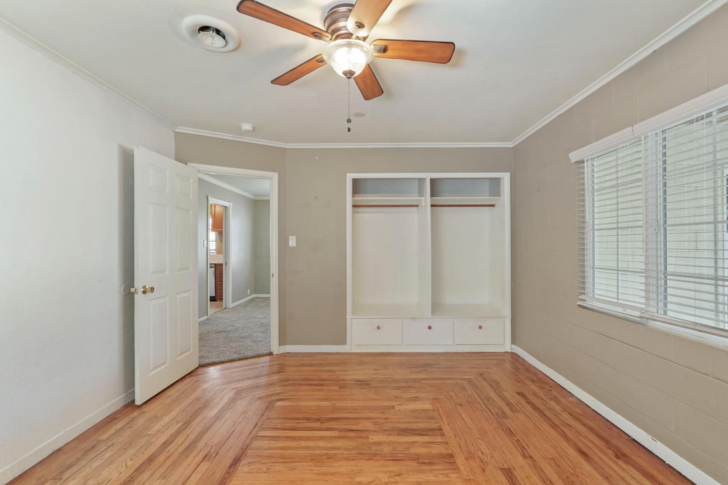 281 Lambuth Ave, Oakdale, CA 95361