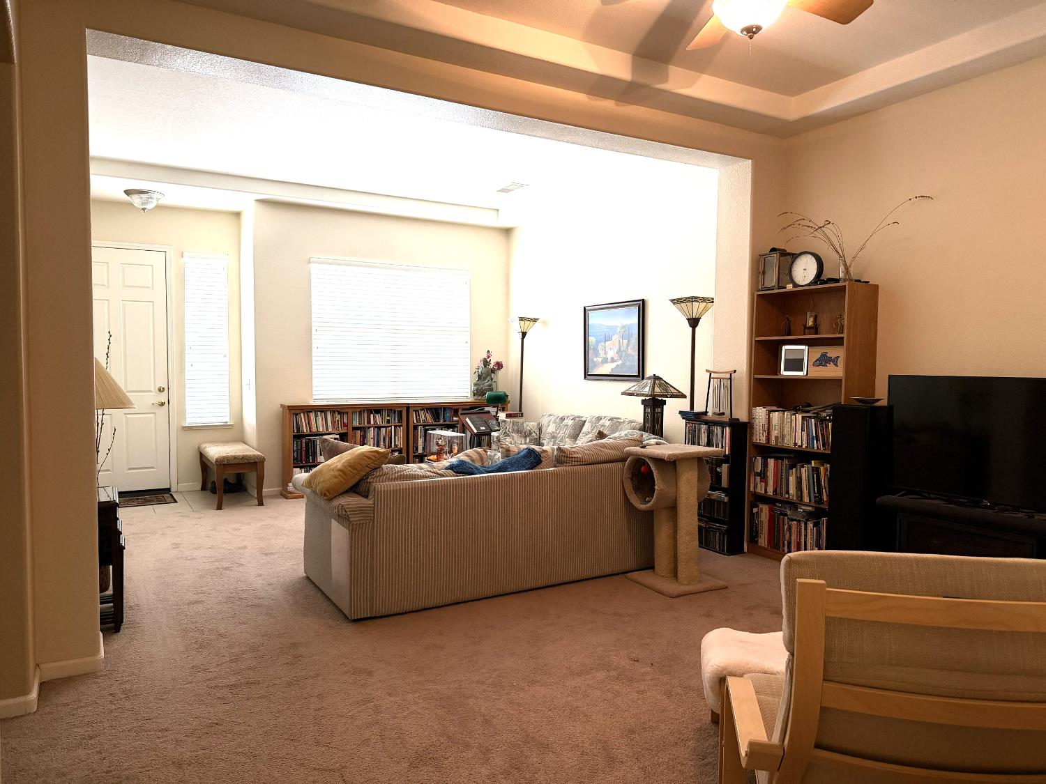 2859 Sierra Gold Ct, Riverbank, CA 95367