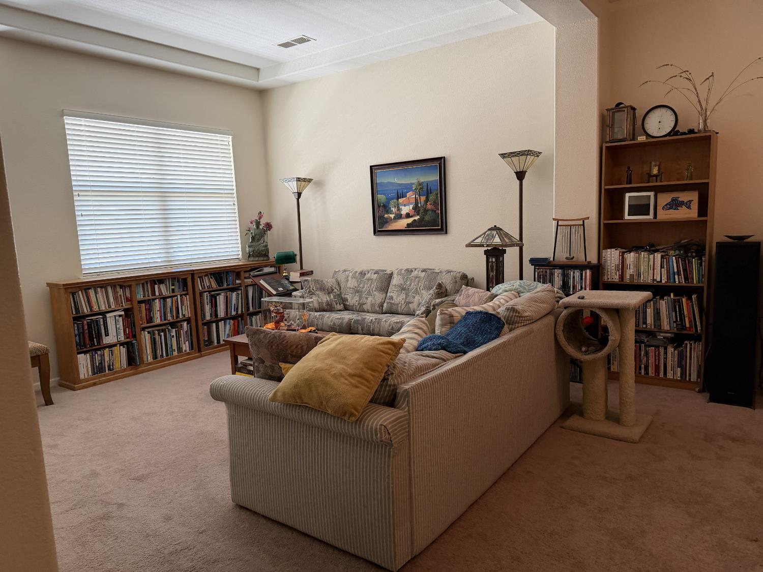 2859 Sierra Gold Ct, Riverbank, CA 95367