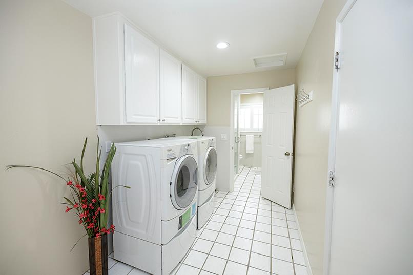 302 Leveland Ln, Modesto, CA 95350