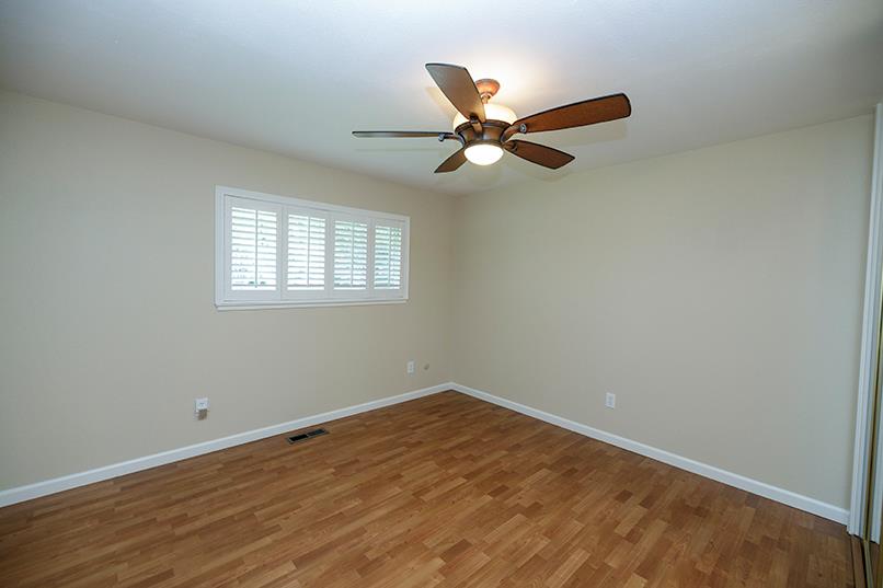 302 Leveland Ln, Modesto, CA 95350