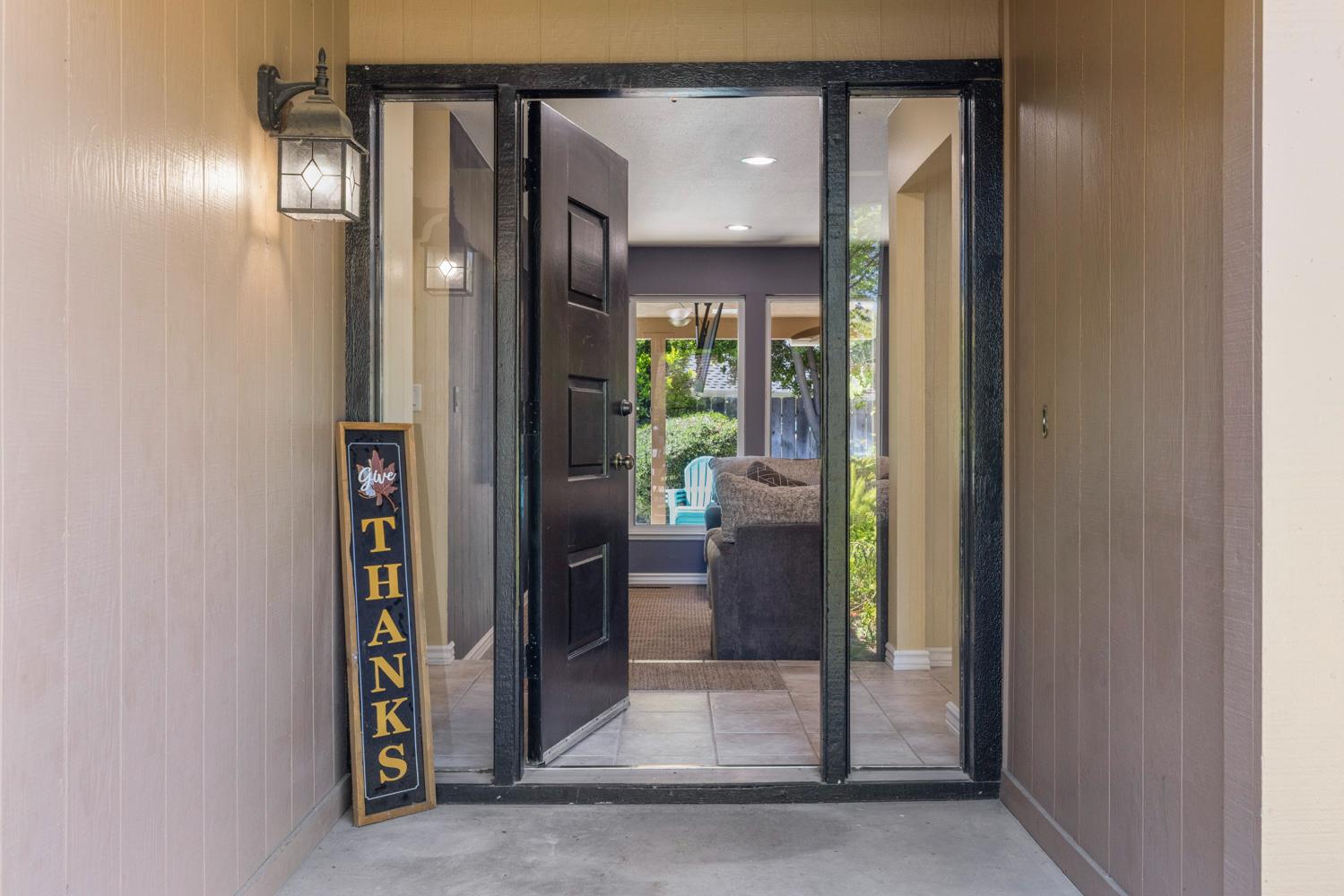 3305 Appaloosa Ct, Modesto, CA 95356